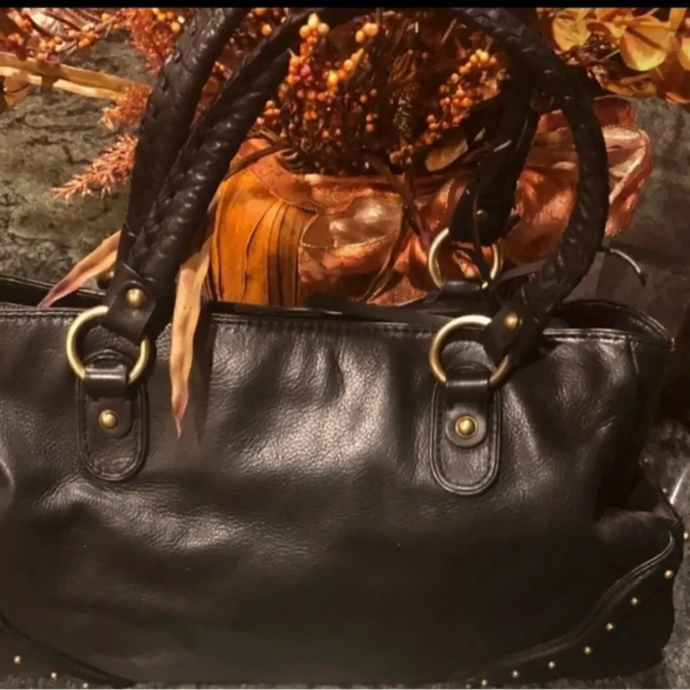 Micheal Kors studded satchel-Vintage